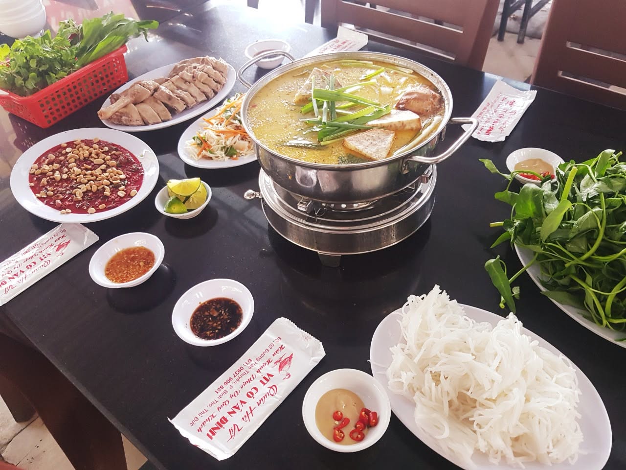 Vịt nấu chao vân đình